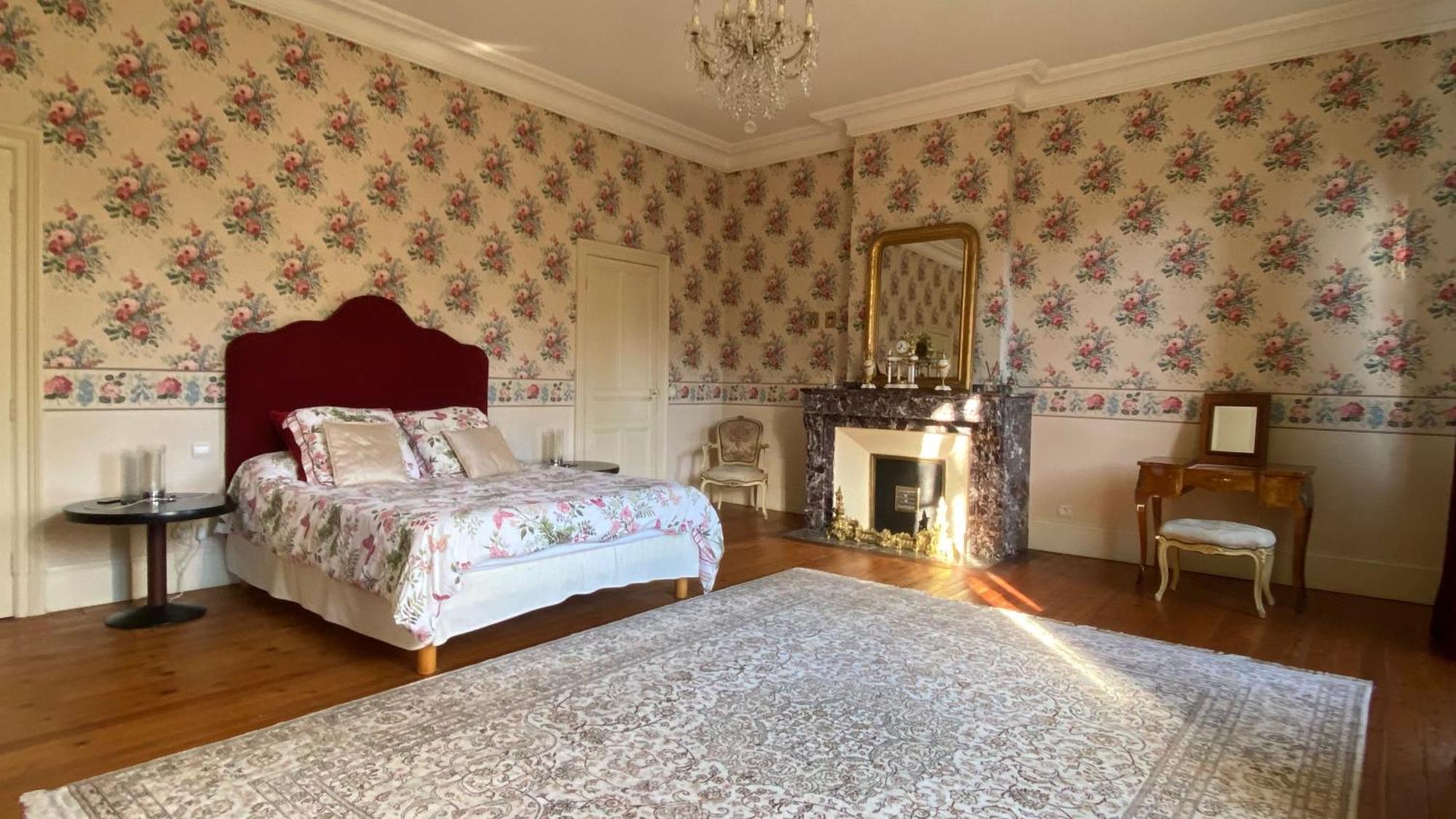 Maison De Maitre - Bed & Breakfast Dans Une Foret Royale Avec Piscine Et Spa Sainte-Croix-Volvestre Cameră foto